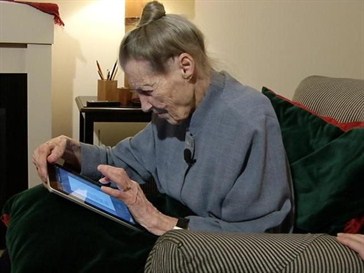 Womanwithipad