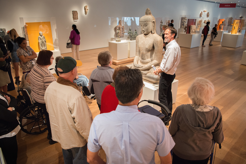 Dr. Pohlad speaking to CMSS residents at the Art Institute of Chicago